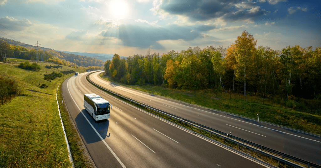 jobtain - dolgozok utaztatasa