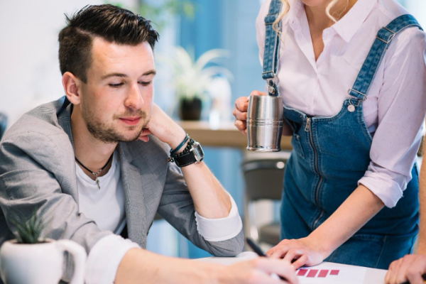 Munkaerő-kölcsönzés egyeztetése a partnerekkel